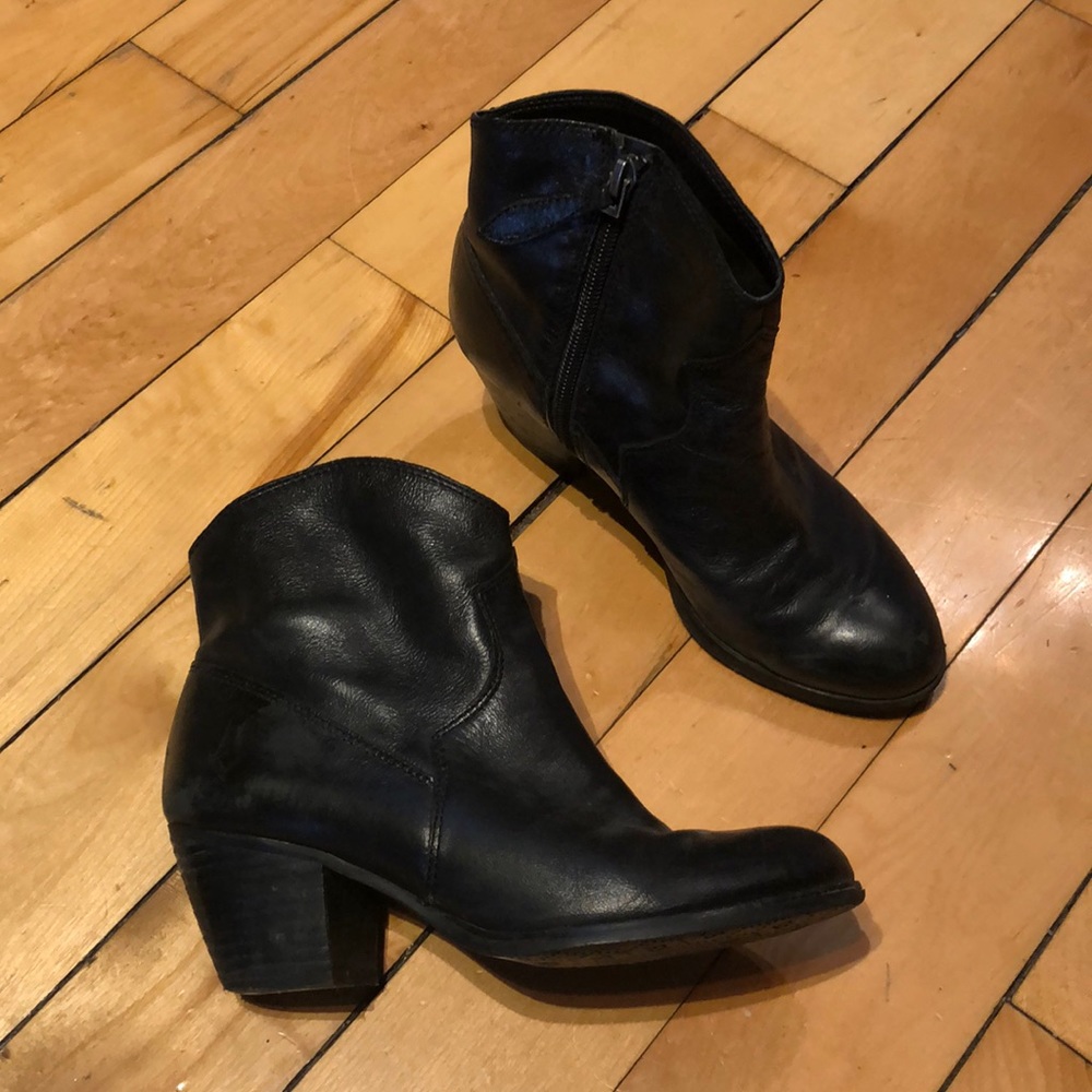 Franco Sarto ankle boots